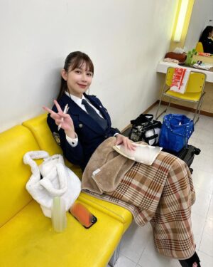 Moe Yuki Instagram - 10月16日（月）22時からスタート、
トクメイ！警視庁特別会計係に出演致します。

橋本環奈ちゃん演じる一円（はじめまどか）と、佐藤二郎さん演じる須賀課長と共に警務課で働く、門倉奈々を演じます👮‍♀️

絶賛、撮影中です！！
どうぞ、お楽しみに(*´˘`*)♡

#月曜22時
#トクメイ警視庁特別会計係