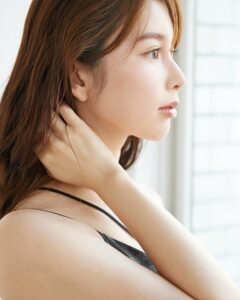 Actress Moe Yuki HD Instagram Photos and Wallpapers June 2024