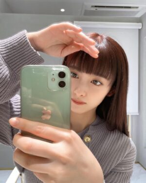 Moeka Ukawa Instagram - ♡
私が15歳の時からお世話になってる(@kuri_answer )が今年OPENされたお店(@answer_beautysalon )へ！
・
成人式の前は絶対に行こうと決めていたんです！！
髪色も要望通りでとっても幸せ·͜· ♡
・
店内もすごく落ち着いていて最高の空間でした‎🦖
またよろしくお願いします！！
