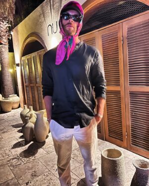 Mohamed Mrad Instagram - الشقيقة لموضة..
@gatesofagartha
@celio_benormal_tn