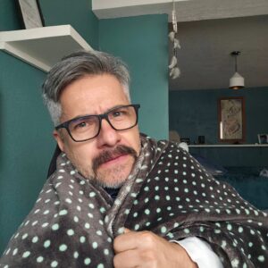 Moisés Arizmendi Instagram - Mi cobija de tiburón ballena. Hace friojolín!

#whaleshark
