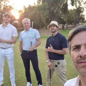 Moisés Arizmendi Instagram - Dias de trabajo y mucha diversión jaliscienses haciendo #elniñero 1a. Temporada. Por @netflixlat
