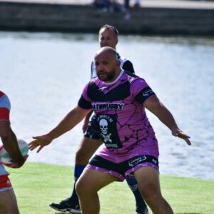 Mokhtar Guetari Instagram - Un week-end de folie avec le @waterugbysuddefrance .
Un gros big up à @yann_delaigue @71_cedric_xviii et à son staff 
Vivement l année prochaine 
MERCI de m'avoir permis de jouer avec les grands noms du rugby @rugbyfrenchflair
#RugbyFamily #TuVeuxMarquerBenTuPlonges
Et un GRAND MERCI @lemondedenono_ et @aaronnephotography  pour les belles photos 📷📷