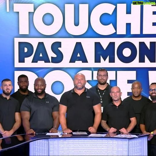 Mokhtar Guetari - 3.2K Likes - Nouvelle saison @tpmptv
#TeamSecu #tpmp #allblack #KiffMonTaff #instagram #instagood
#instalife #c8 #SiTaimePasChangeDeChaine #telecomande #blackblancbeurre #AucuneDifference #SecuPlateau #emission #direct #LesJalouxVontMaigrir #JeVousVoisš