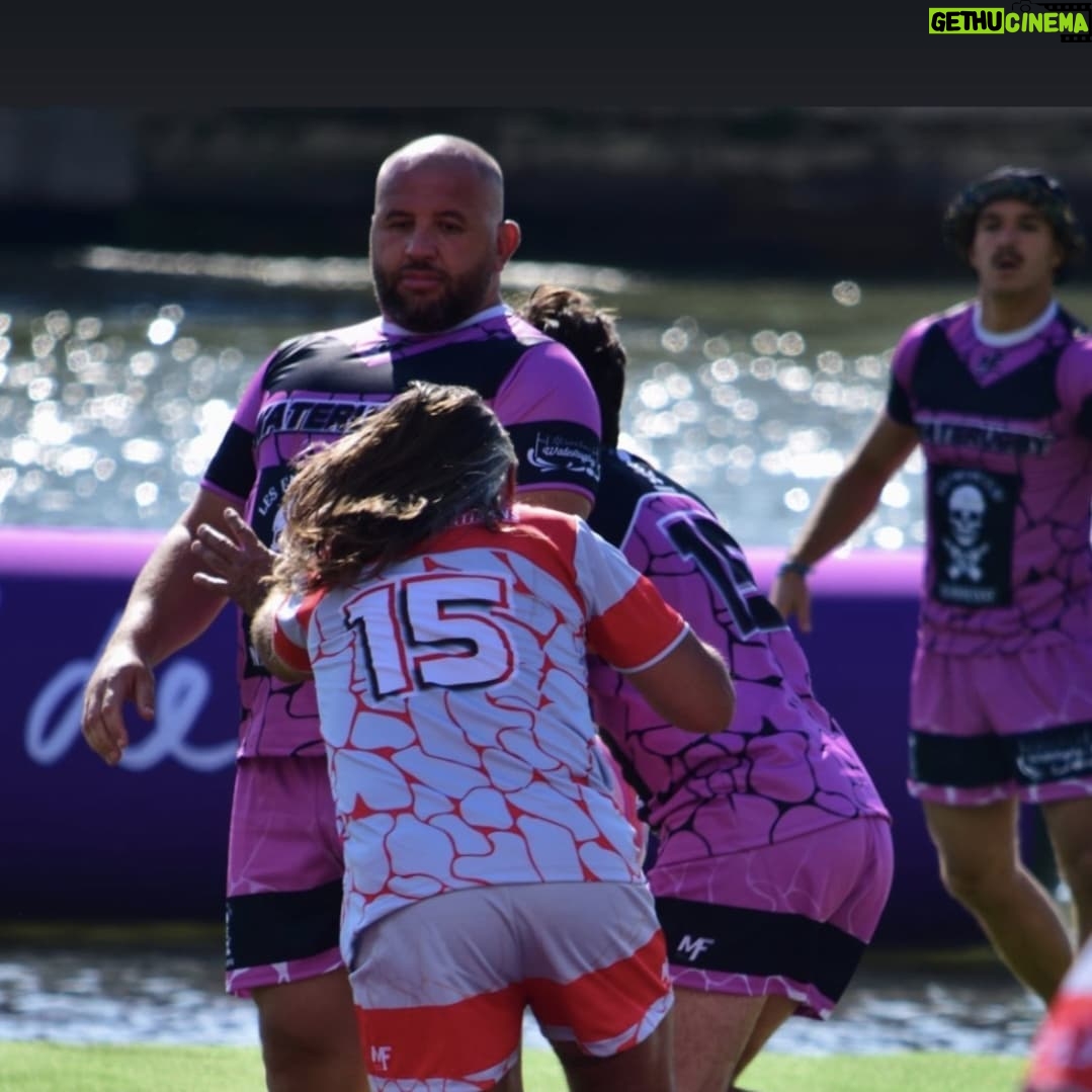Mokhtar Guetari - 2.1K Likes - Un week-end de folie avec le @waterugbysuddefrance .
Un gros big up Ć @yann_delaigue @71_cedric_xviii et Ć son staff
Vivement l annƩe prochaine
MERCI de m'avoir permis de jouer avec les grands noms du rugby @rugbyfrenchflair
#RugbyFamily #TuVeuxMarquerBenTuPlonges
Et un GRAND MERCI @lemondedenono_ et @aaronnephotography pour les belles photos š·š·