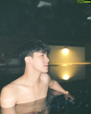 Mon Hatsawatchon Wongsrisai Instagram - Swimming 🌊✨