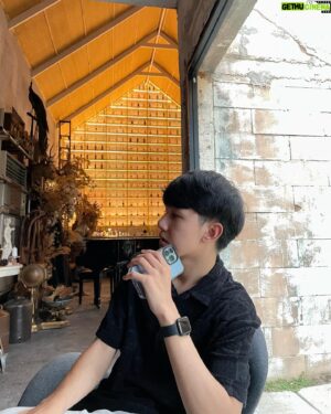 Mon Hatsawatchon Wongsrisai Instagram - call me baby 🫣🖤📞
@casetify_th @getkobe.th
#CASETiFYThailand #CASETiFYSEA