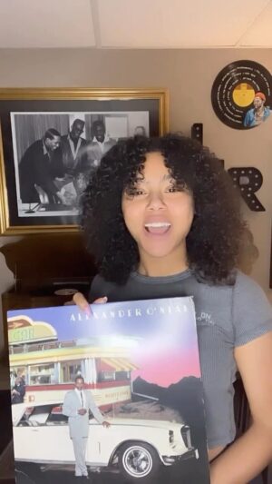 Monica Payne Instagram - Yes Lindsey Renee with the late night groove… taking it back to my teenage years with this yummy throwback by one of my favs… the one & only Alexander O’Neal (if u don’t know.. hmph.. shame on you 👀) 
If you were here tonight… 
Check out @rhythmandsoulpatrolshow hosted by this cutie pie Lindsey Renee 💛
Song : If You Were Here Tonight 
Artist: Alexander O’Neal 
Album: Alexander O’Neal 

ON AIR EVERY MONDAY-FRIDAY @ 11AM-1PM EASTERN TIME 
LISTEN LIVE ON AM 1460 WPON & WPON.COM

#vinyl #vinylcollection #vinylcommunity #vinylrecords #vinylcollector #vinyljunkie #recordstoreday #record #recordcollection #recordlabel #dj #radio #radioshow #oldies #oldiesmusic #oldiesbutgoodies #music #rhythm #soulmusic #alexanderoneal #here #tonight #idobelieve #1985 #80smusic #myjam