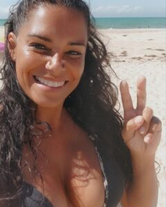 Actress Mónica Sofia HD Instagram Photos and Wallpapers January 2022