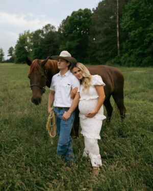 Montana Jordan Instagram - soon to be family of three🫶🏼 #9months