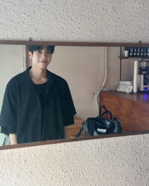 Moon Ji-hoo Instagram - #waybackhome