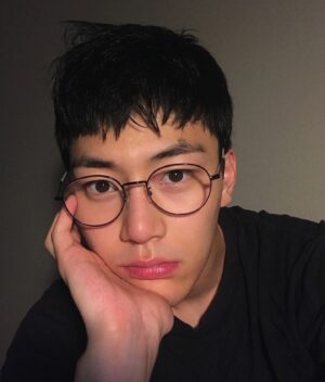 Moon Ji-yong Instagram - 오늘 하루 어떠셨나요🤔