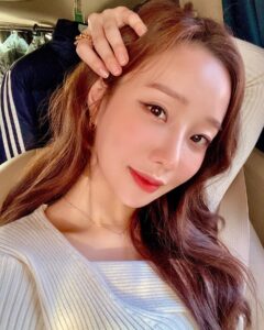 Actress Moon Ye-won HD Instagram Photos and Wallpapers July 2024