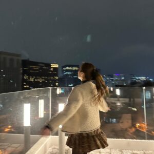 Moon Ye-won Instagram - Goodbye 2022
Welcome 2023
Hi Snowflakes
Love Kingdom of Love

2022 끝자락에서 아름다운 사람들과 🫶
2023에도 행복하소서 ❤️

📸 @e.uzin 😘
