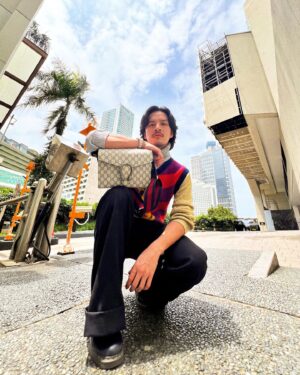 Morgan Oey Instagram - @gucci all the way for Brunch with @davehendrik and @bazaarindonesia 🧧🐉

Snapped and styled by @_gilygily