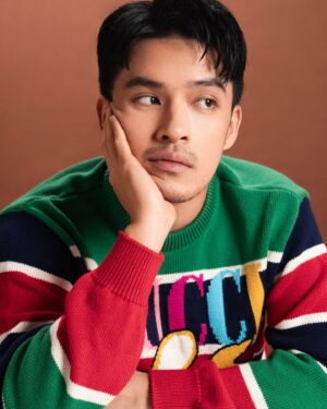 Morgan Oey Instagram - Thank you for your constant love and support all these years. We've had highs and lows, good days and bad, but I'm glad to have met y'all. Everyday, a learning experience, and I wouldn't be here without you all ❤️ Happy 13th! 🫶🏼 @morganous.official

Credits:
Photographer @winstongomez
MUA @bubahalfian
Hair do @xyhair
Outfit @gucci
@11.11studiojakarta