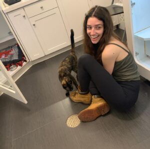 Morgan Taylor Campbell Instagram - We went out to return some jeans, then love did what love does... #AlleytheCat  @pierceybits