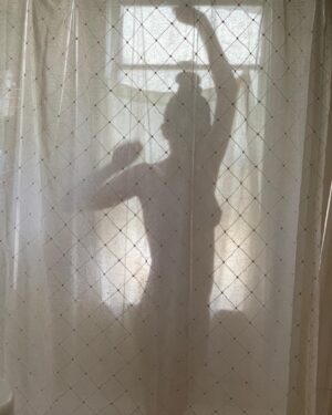 Morgan Taylor Campbell Instagram - the specters dance at dusk 🖤 📷@pierceybits