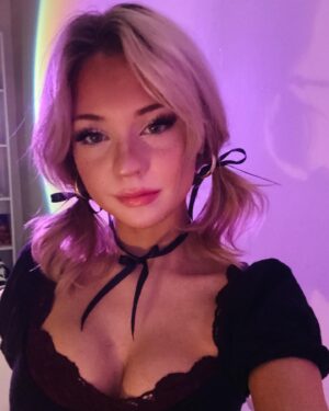 Moriah Brooklyn Instagram - mhmm