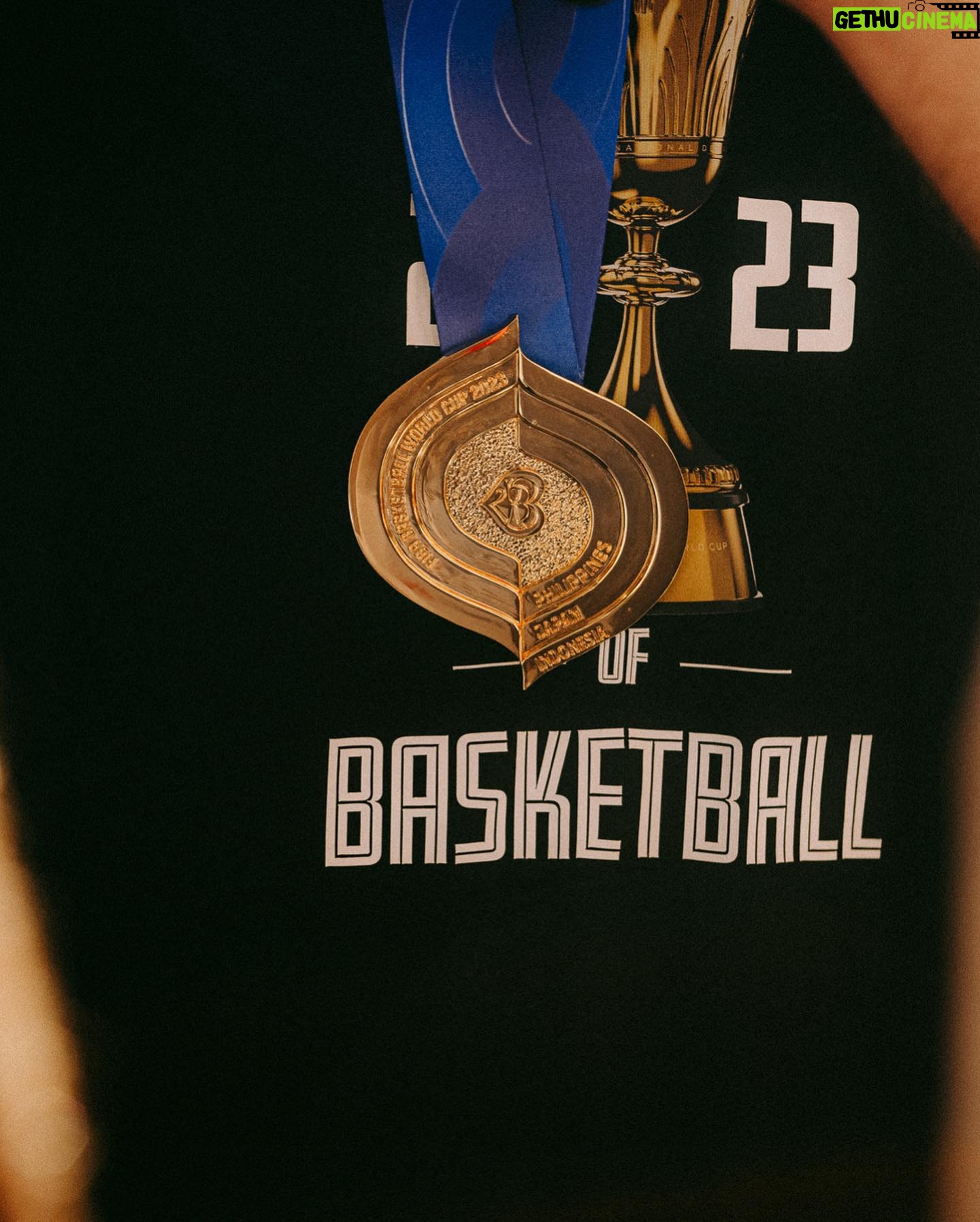 Moritz Wagner - 30.6K Likes - Golden hours