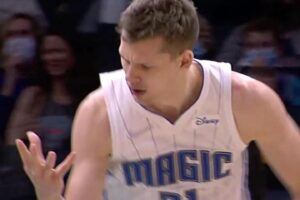 Moritz Wagner Instagram - yea I care bout my dawwwgs
yea I care about my team