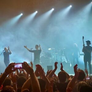 Morten Harket Instagram - Thank you Asunción! #mortenharket #aha #huntinghighandlow