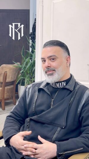 Morteza Rahdani Instagram - تو باید کاری کنی که صورت مشتری تو برات تبلیغ باشه 👌👌. 

————— ___ ________ ————— ________ ___ ——-

#ريش #مرتضي_راهدان #سلطان #ريش #ايران
