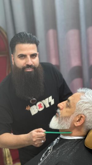 Morteza Rahdani Instagram - شکر گذارم خدای بزرگ ومهربان ❤️
#ریش
#ریش
#ریشوها