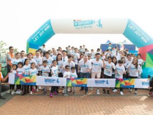 Moses Chan Instagram - 早前出席Kinder Sport童跑同樂馬拉松，一齊鼓勵小朋友多做運動，放鬆身心 🏃‍♀🏃‍♂👦🏻🧒🏻 #KinderSport #童跑同樂馬拉松 #joyofmoving
@actionhouseinternational