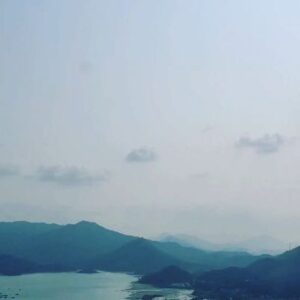 Moses Chan Instagram - 正在廣東省深圳盐田區進行拍攝😊