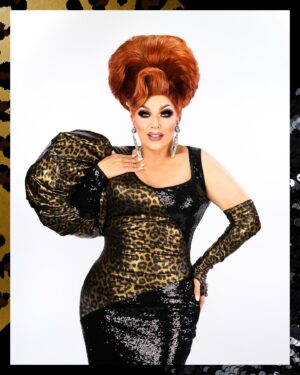 Mrs. Kasha Davis Instagram - THIS IS THE BEGINNING OF THE REST OF JULY! @rupaulofficial ✨🤣

Table of contents 
Photos @johngramphotos 
Look @tonyiniguezdesigns 
Hair @dragbychariel 
Gems @ampedaccessories