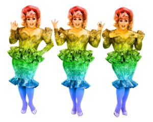 Mrs. Kasha Davis Instagram - How’s YOUR #pridemonth going? 🏳️‍🌈🏳️‍⚧️🏳️‍🌈

#pride🌈 #mrskashadavis #loveyourself #kindness 

Photo @johngramphotos
