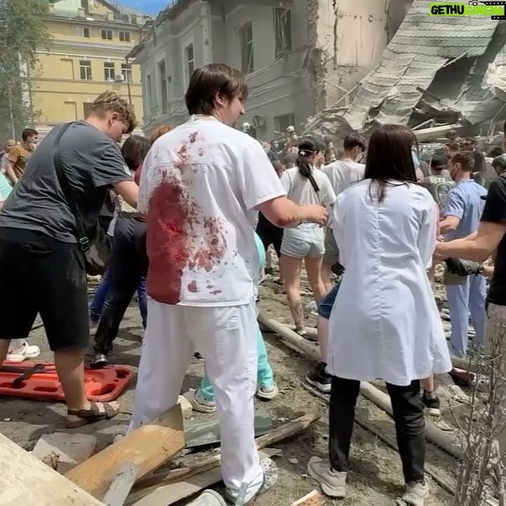 Mstyslav Chernov - 18.5K Likes - Russian rockets hit Ukrainian cities again. “Ohmatdyt” children's hospital, residential buildings, shops, streets… Dozens of injured and dead.
Imagine this happening to your your city and your nation. Every day. What would you feel?
Photo: Astra, Ukrianian Pravda