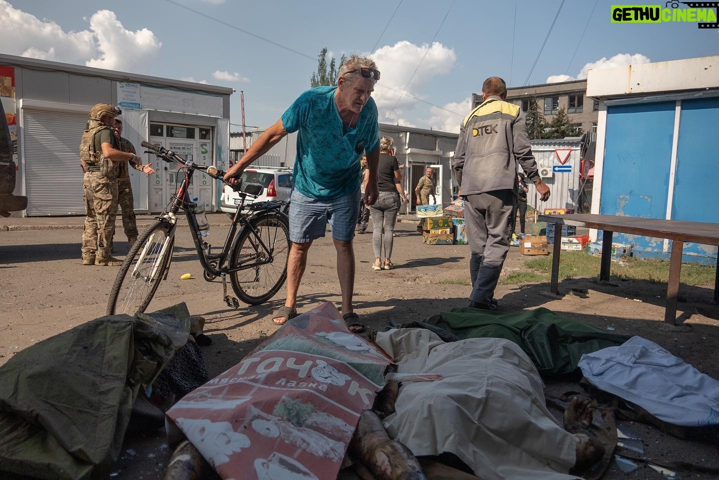 Mstyslav Chernov - 6K Likes - @instagram keeps removing my video, so let the photos be here instead.
The Russian missile that struck Wednesday in eastern Ukraine turned an outdoor market into a fiery, blackened ruin where weeping civilians looked for loved ones among the mangled, burned bodies scattered across the ground.
The blast in the town of Kostiantynivka killed at least 17 people and wounded at least 32 in one of Russia’s deadliest strikes in months, Ukrainian officials said.
“There was no military target here. This is a peaceful neighborhood in the city center,” Stefan Slovak, who lives in Kostiantynivka, said in a trembling voice.
Behind him were the remnants of the market, where charred bodies could be seen in the street, their clothes still burning, near cars engulfed in flames. Behind a market stall holding fresh parsley, rescuers found a women in civilian clothes with her head covered in blood.
#ukraine #russia #invasion #war #photo #documentary #video #news #apnews #politics