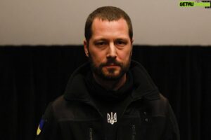 Mstyslav Chernov Instagram - The long-awaited Ukrainian premiere of “20 Days in Mariupol”. It was sad, anxious, but at the same time heartwarming event. Many of those who were with us in besieged Mariupol, doctors, police, military, who saved the lives of civilians and defended the city, stood with us in the cinema theatre. 

And they all got standing ovations.

I am grateful to the AP and Frontline team for their hard work on the film, to the audience for their sincerity, and to the organizers of Docudays for the opportunity to show our work in Ukraine.

Photo: @alexxbabenko @roman_hrytsyna 

@apnews @frontlinepbs @evgenymaloletka @vasilisastepanenko @michellemizner @_jordumb @derlmcc @raneyaronson 

#20daysinmariupol