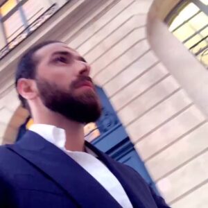 Mujdat Saglam Instagram - Tout le monde n’a pas la même version de moi, très peu diront que je suis le meilleur des Hommes, beaucoup diront que je suis une pourriture, croyez-les tous..j’agis selon ce qu’ils sont pour moi . #thanksforeverything 🤲🏼