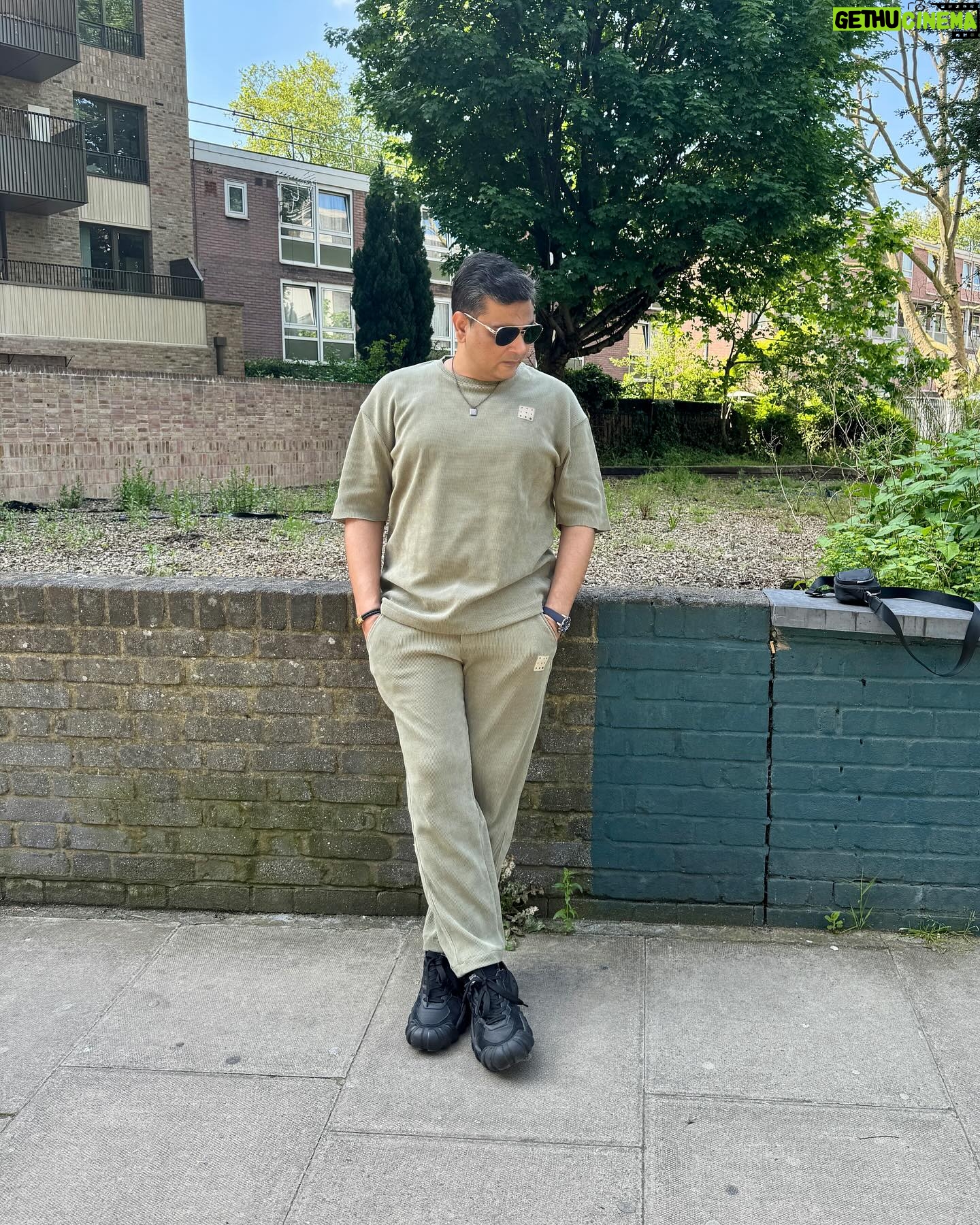Mukesh Chhabra - 4.9K Likes - First day london ❤️ Pyar 🫶