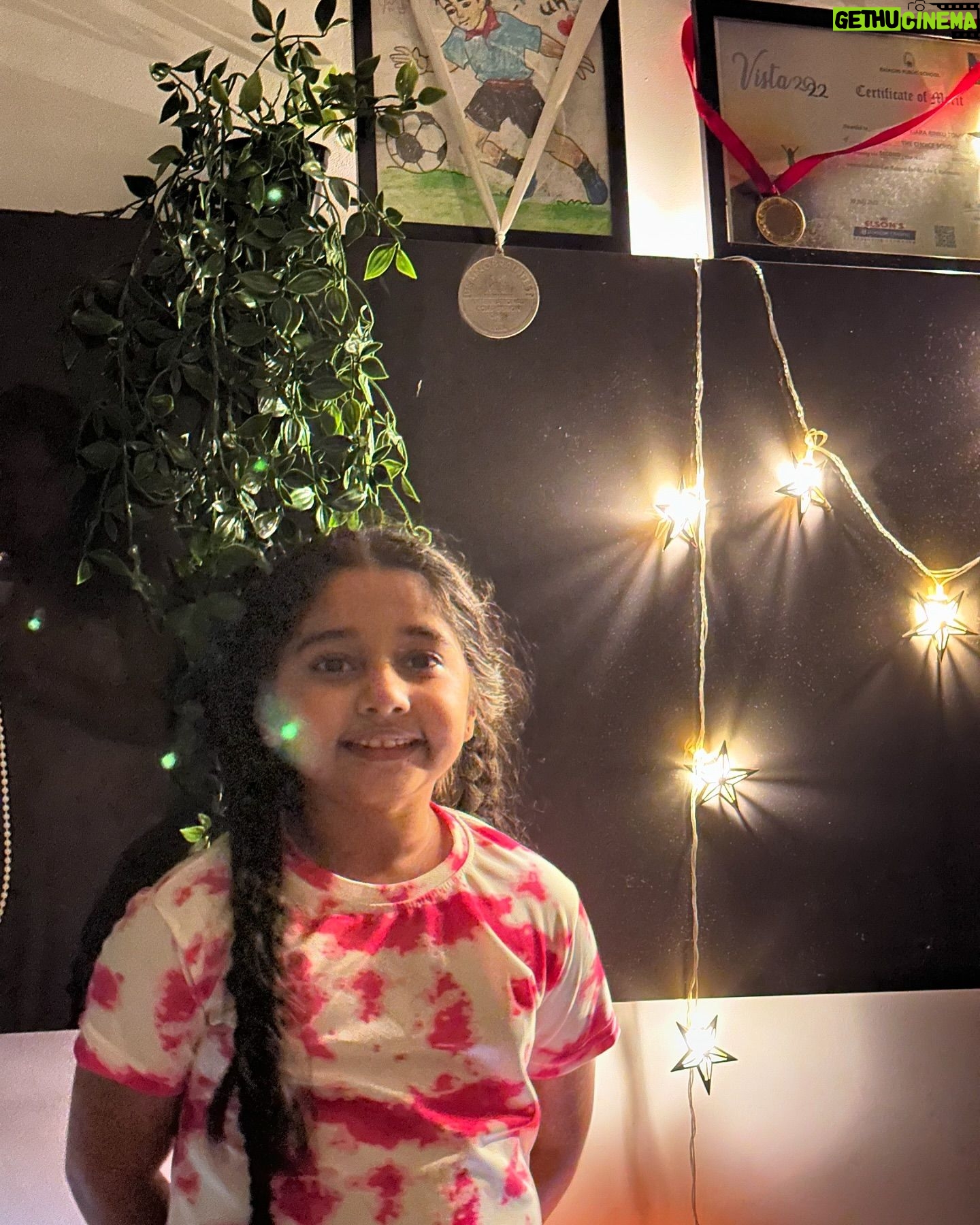 Muktha - 14.6K Likes - first time My ANGEL 👼 is sleeping alone in her own bed🫂
For Us it’s Hard and emotional 🫂🫂🫂🫂days Kanmani @kanmanikiara
But remember that I will always be there for you ❤️
You are never alone🫂❤️ my precious daughter🫂❤️
I love you more than life ❤️❤️❤️❤️❤️😞🥰🫂 and you know that 🫂🫂🫂 @kanmanikiara