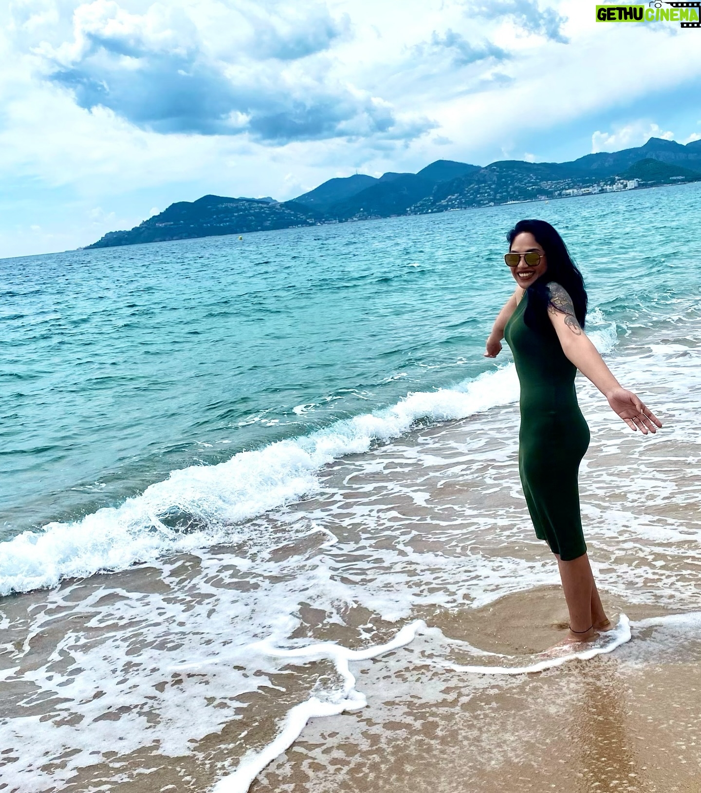 Mumtaz Sorcar - 3 Likes - Needed a bit of vitamin sea… 🌊❤️
#frenchrivera #cannes