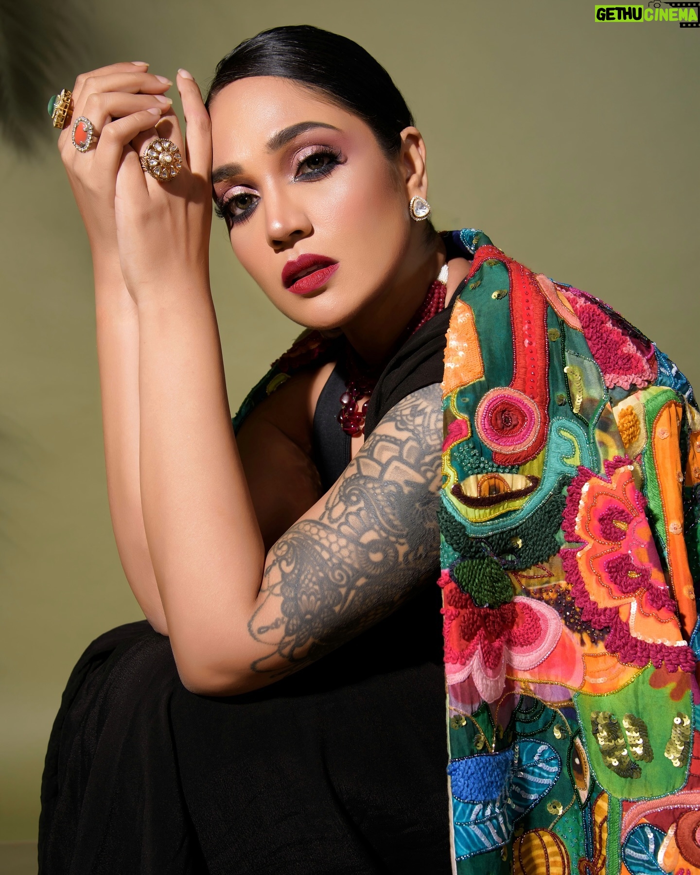Mumtaz Sorcar - 3 Likes - People who helped me shine bright and put my best foot forward at the poster launch of my film “PUTUL” at the Festival Dé Cannes, Marché Du Films 2024..
Multicoloured, heavily beaded jacket paired with a black saree complemented by Polki and precious stone jewellery.
Attire: @bobocalcutta
Jewellery: @ritu_lashkarajewellery
Styling: @stylemyway_byisha
Makeup: @somnath2194
Photographs: @tanmoy_adhikary