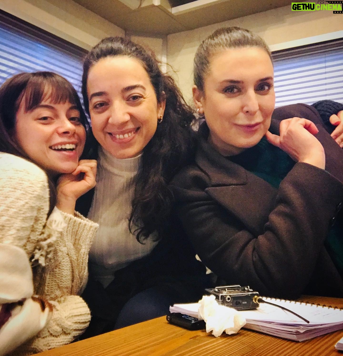 Münire Apaydın - 268 Likes - Cumadır, settir, neşedir 🥰
@xecexefe @asiyedincsoy @okizdizi