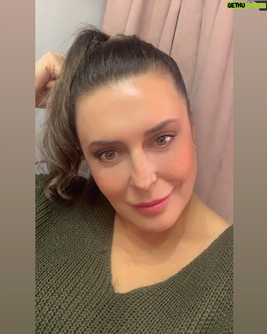 Münire Apaydın - 3 Likes - Sunday 🌨 🍁
#weekend #pazar #İstanbul #rainy #sunday
