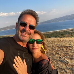 Murat Aygen Instagram - Her şey seninle güzel @nihanasliaygen ❤️