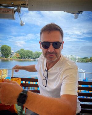 Murat Aygen Instagram - İyi pazarlar 😁 
📸 @nihanasliaygen