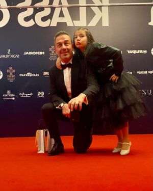 Murat Aygen Instagram - Tam da adına yakışır bir geceydi. Başta @muammerkapucuoglu olmak üzere bütün @klassmagazin ailesini tebrik ediyor yürekten kutluyorum. 🎩🤵‍♂️🤵‍♀️