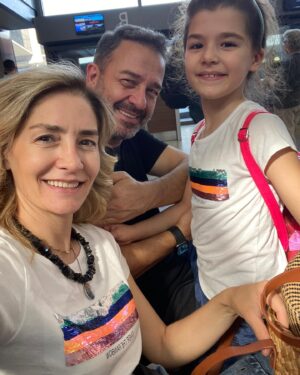 Murat Aygen Instagram - Güzel bir hafta olsun ❤️#nillehayatbambaşka ❤️ @nihanasliaygen ❤️