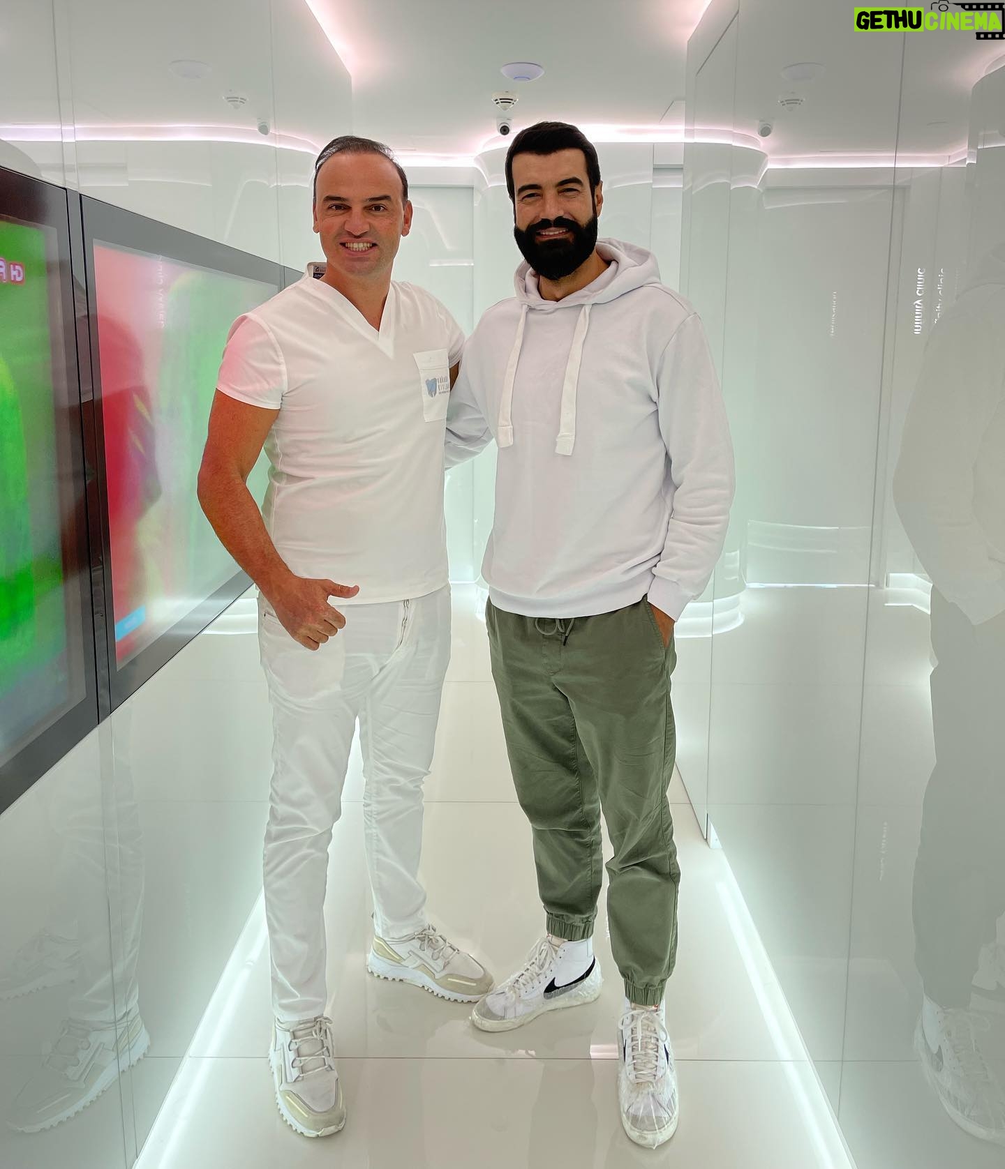 Murat Ünalmış - 58.1K Likes - Çağdaş beye ve güzel ekibine ilgi ve alakaları için çok teşekkür ediyorum.. Sağlıklı gülüşler..👍🏻😃 @cagdaskislaoglu