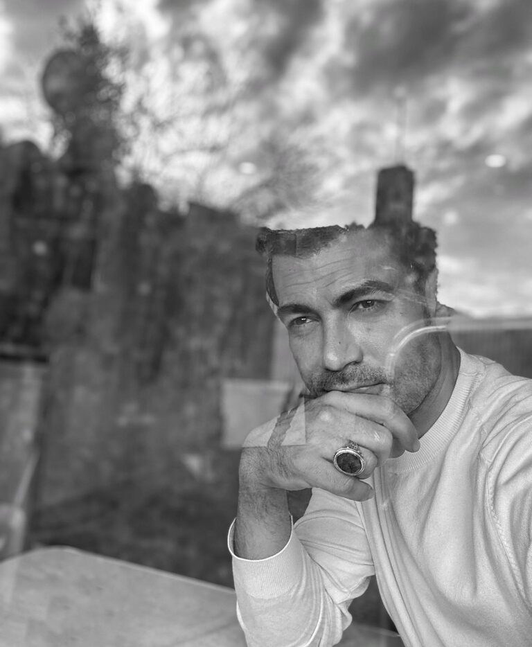 Actor Murat Ünalmış HD Instagram Photos and Wallpapers May 2023