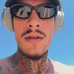Murilo Dias Instagram - Domingo leve 🏃🏾‍♂️🍃☀️ #felizpáscoa