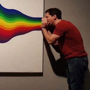 Murilo Meola Instagram - Se manifeste. Alguém vai enxergar as cores das quais vc fala 📣😉 Hj mais um #tbt da exposição espetacular de @julio_le_parc_official “Un Visionário”. 🎨🎟🎫 mais uma vez digo que foi no @elcckirchner um prédio imenso, lindo e histórico em Buenos Aires 🇦🇷 um dos maiores centros culturais da América Latina❤️ a arte inclui, resiste e transforma 👊🏼💪🏼 #julioleparc #unvisionario #julioleparcenelcck #cck #buenosaires #bsas #arte #arteinterativa #argentina #artesplasticas #art
